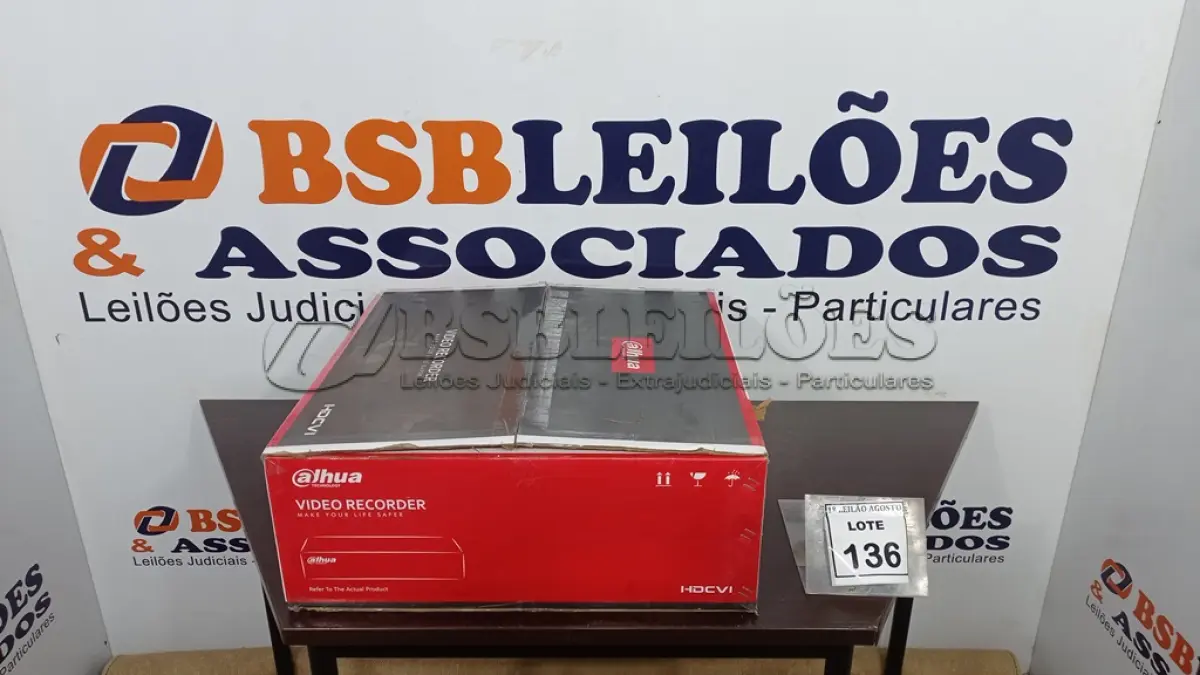 LOTE 136 - 01 VÍDEO RECORDER MARCA AJHUA NA CAIXA. (NO ESTADO) ATENÇÃO! FAZER A VISITAÇÃO ANTES DE ARREMATAR, NÃO SABEMOS SE FUNCIONA. LEILÃO NÃO TEM GARANTIA E NEM DEVOLUÇÃO, SUJEITO A POSSÍVEIS AVARIAS VISÍVEIS/OCULTAS E/OU AUSÊNCIA DE COMPONENTES.