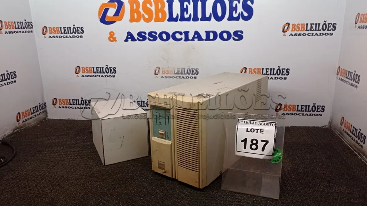 LOTE 187 - 01 NOBREAK E 01 FONTE DE ENERGIA. (NO ESTADO) ATENÇÃO! FAZER A VISITAÇÃO ANTES DE ARREMATAR, NÃO SABEMOS SE FUNCIONA. LEILÃO NÃO TEM GARANTIA E NEM DEVOLUÇÃO, SUJEITO A POSSÍVEIS AVARIAS VISÍVEIS/OCULTAS E/OU AUSÊNCIA DE COMPONENTES.