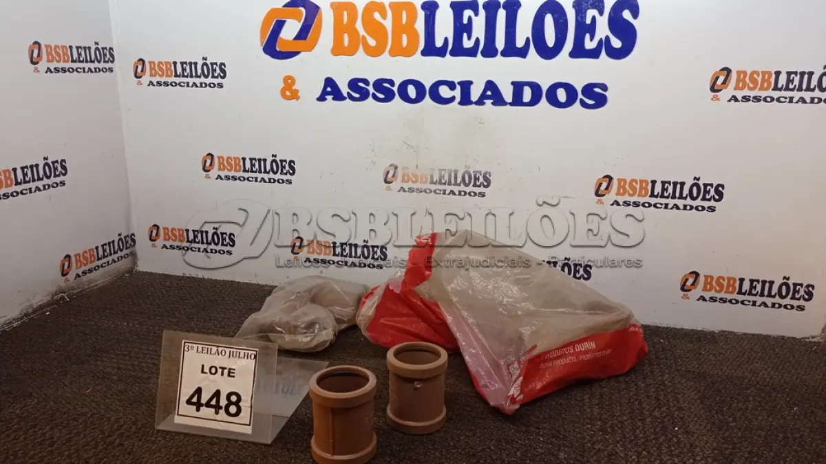 LOTE 448 - 01 LOTE COM VÁRIAS PEÇAS DE LUVA DE CORRER DE MEDIDAS DIVERSAS. (NO ESTADO) ATENÇÃO! FAZER A VISITAÇÃO ANTES DE ARREMATAR, NÃO SABEMOS SE FUNCIONA, LEILÃO NÃO TEM GARANTIA E NEM DEVOLUÇÃO, SUJEITO A POSSÍVEIS AVARIAS VISÍVEIS/OCULTAS E/OU AUSÊNCIA DE COMPONENTES.