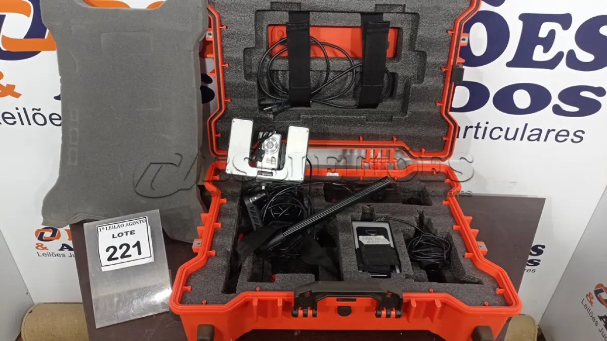 LOTE 221 - 01 KIT COLLECT BIO AEX-14224 MARCA AKIYAMA COM CASE. (NO ESTADO) ATENÇÃO! FAZER A VISITAÇÃO ANTES DE ARREMATAR, NÃO SABEMOS SE FUNCIONA, LEILÃO NÃO TEM GARANTIA E NEM DEVOLUÇÃO, SUJEITO A POSSÍVEIS AVARIAS VISÍVEIS/OCULTAS E/OU AUSÊNCIA DE COMPONENTES.