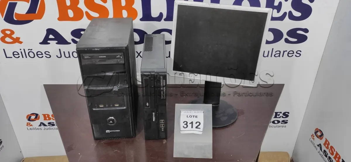 LOTE 312 - 02 CPU’S E 01 MONITOR. (NO ESTADO) ATENÇÃO! FAZER A VISITAÇÃO ANTES DE ARREMATAR, NÃO SABEMOS SE FUNCIONA, LEILÃO NÃO TEM GARANTIA E NEM DEVOLUÇÃO, SUJEITO A POSSÍVEIS AVARIAS VISÍVEIS/OCULTAS E/OU AUSÊNCIA DE COMPONENTES.