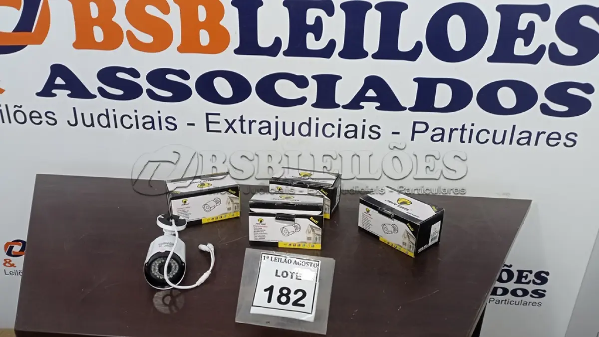 LOTE 182