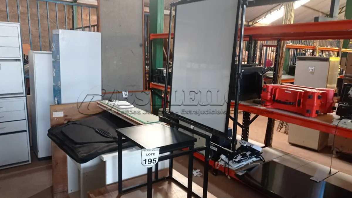 LOTE 195 - 01 KIT CENÁRIO BIOMÉTRICO. (NO ESTADO) ATENÇÃO! FAZER A VISITAÇÃO ANTES DE ARREMATAR, NÃO SABEMOS SE FUNCIONA, LEILÃO NÃO TEM GARANTIA E NEM DEVOLUÇÃO, SUJEITO A POSSÍVEIS AVARIAS VISÍVEIS/OCULTAS E/OU AUSÊNCIA DE COMPONENTES.