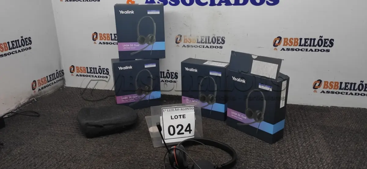 LOTE 024 - 04 HEADSET COM MICROFONE MARCA YEALINK. (NO ESTADO) ATENÇÃO! FAZER A VISITAÇÃO ANTES DE ARREMATAR, NÃO SABEMOS SE FUNCIONA. LEILÃO NÃO TEM GARANTIA E NEM DEVOLUÇÃO, SUJEITO A POSSÍVEIS AVARIAS VISÍVEIS/OCULTAS E/OU AUSÊNCIA DE COMPONENTES.