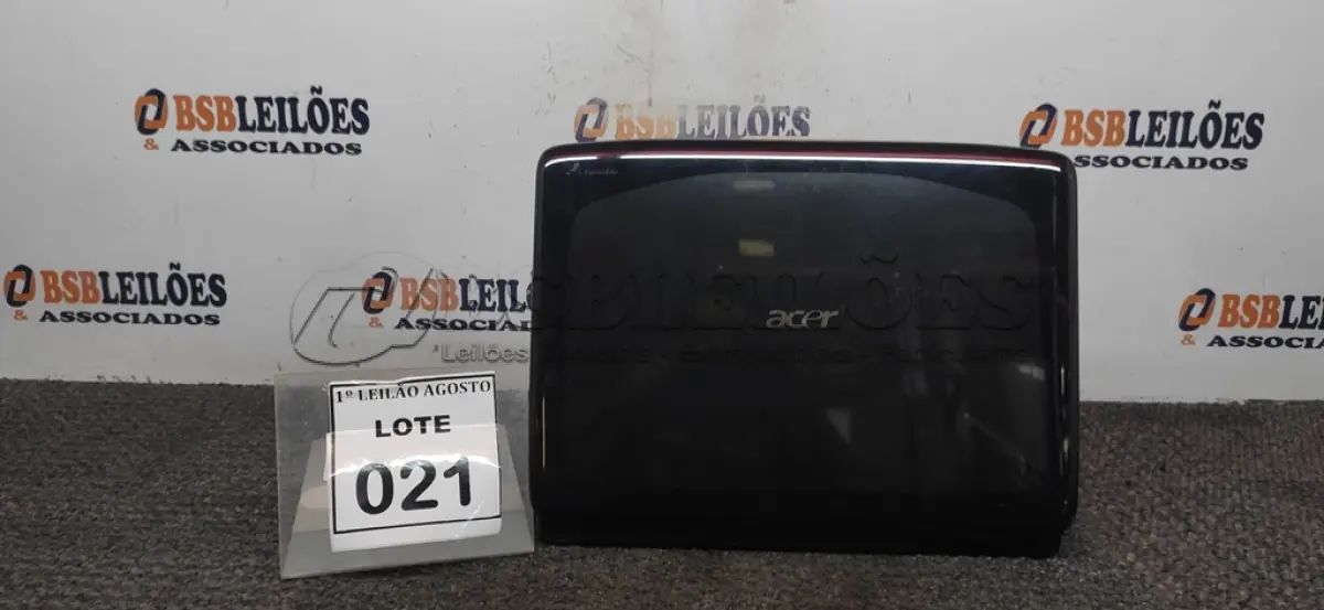 LOTE 021 - 01 NOTEBOOK MARCA ACER. (NO ESTADO) ATENÇÃO! FAZER A VISITAÇÃO ANTES DE ARREMATAR, NÃO SABEMOS SE FUNCIONA. LEILÃO NÃO TEM GARANTIA E NEM DEVOLUÇÃO, SUJEITO A POSSÍVEIS AVARIAS VISÍVEIS/OCULTAS E/OU AUSÊNCIA DE COMPONENTES.