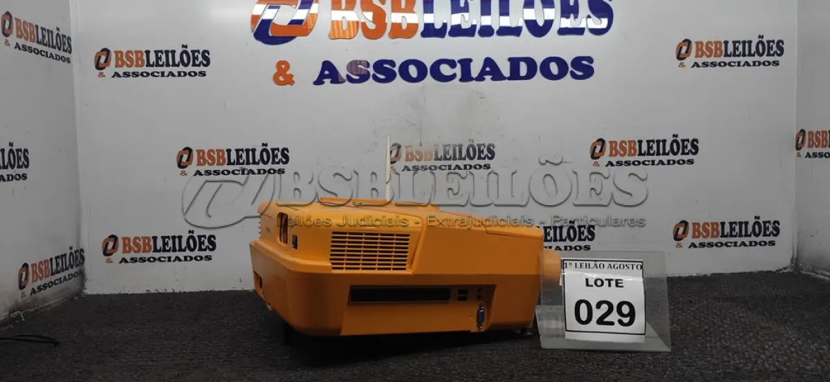 LOTE 029 - 01 COMPUTADOR INTERATIVO MARCA EPSON. (NO ESTADO) ATENÇÃO! FAZER A VISITAÇÃO ANTES DE ARREMATAR, NÃO SABEMOS SE FUNCIONA. LEILÃO NÃO TEM GARANTIA E NEM DEVOLUÇÃO, SUJEITO A POSSÍVEIS AVARIAS VISÍVEIS/OCULTAS E/OU AUSÊNCIA DE COMPONENTES.