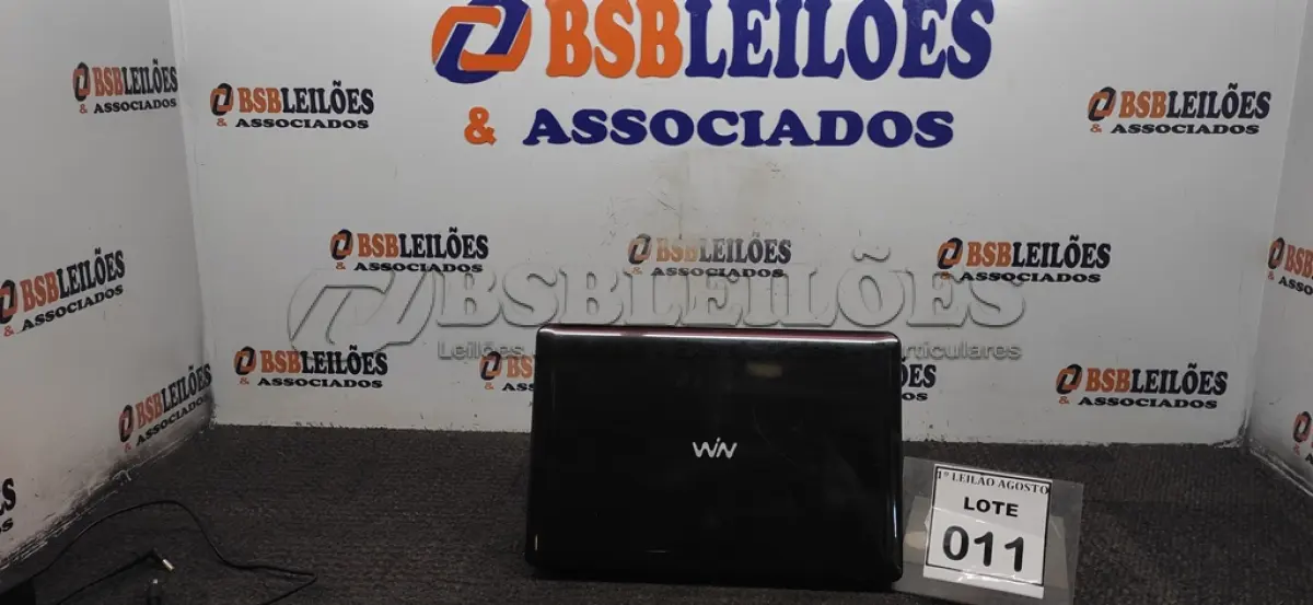LOTE 011 - 01 NOTEBOOK MARCA CCE. (NO ESTADO) ATENÇÃO! FAZER A VISITAÇÃO ANTES DE ARREMATAR, NÃO SABEMOS SE FUNCIONA. LEILÃO NÃO TEM GARANTIA E NEM DEVOLUÇÃO, SUJEITO A POSSÍVEIS AVARIAS VISÍVEIS/OCULTAS E/OU AUSÊNCIA DE COMPONENTES.