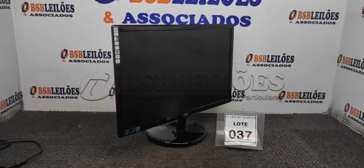 LOTE 037 - 01 MONITOR MARCA AOC. (NO ESTADO) ATENÇÃO! FAZER A VISITAÇÃO ANTES DE ARREMATAR, NÃO SABEMOS SE FUNCIONA. LEILÃO NÃO TEM GARANTIA E NEM DEVOLUÇÃO, SUJEITO A POSSÍVEIS AVARIAS VISÍVEIS/OCULTAS E/OU AUSÊNCIA DE COMPONENTES.