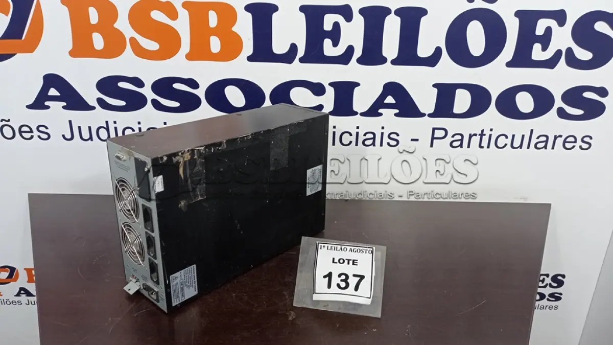 LOTE 137 - 01 NOBREAK MARCA SMS. (NO ESTADO) ATENÇÃO! FAZER A VISITAÇÃO ANTES DE ARREMATAR, NÃO SABEMOS SE FUNCIONA. LEILÃO NÃO TEM GARANTIA E NEM DEVOLUÇÃO, SUJEITO A POSSÍVEIS AVARIAS VISÍVEIS/OCULTAS E/OU AUSÊNCIA DE COMPONENTES.
