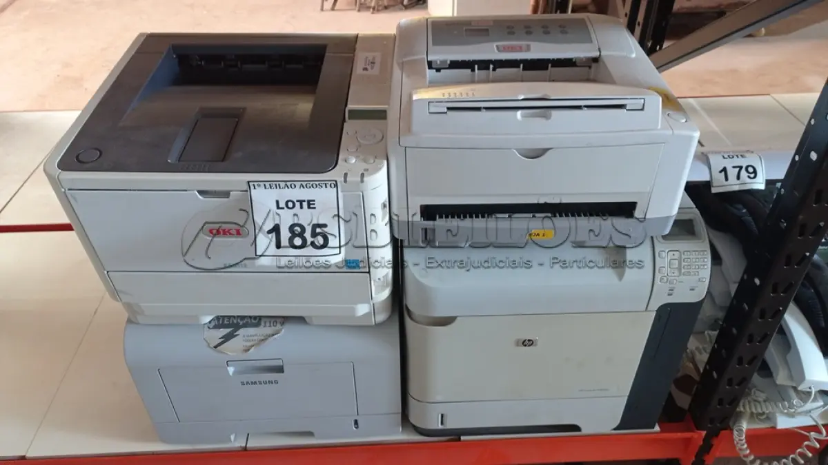 LOTE 185 - 04 IMPRESSORAS DE MARCAS E MODELOS DIVERSOS. (NO ESTADO) ATENÇÃO! FAZER A VISITAÇÃO ANTES DE ARREMATAR, NÃO SABEMOS SE FUNCIONA. LEILÃO NÃO TEM GARANTIA E NEM DEVOLUÇÃO, SUJEITO A POSSÍVEIS AVARIAS VISÍVEIS/OCULTAS E/OU AUSÊNCIA DE COMPONENTES.