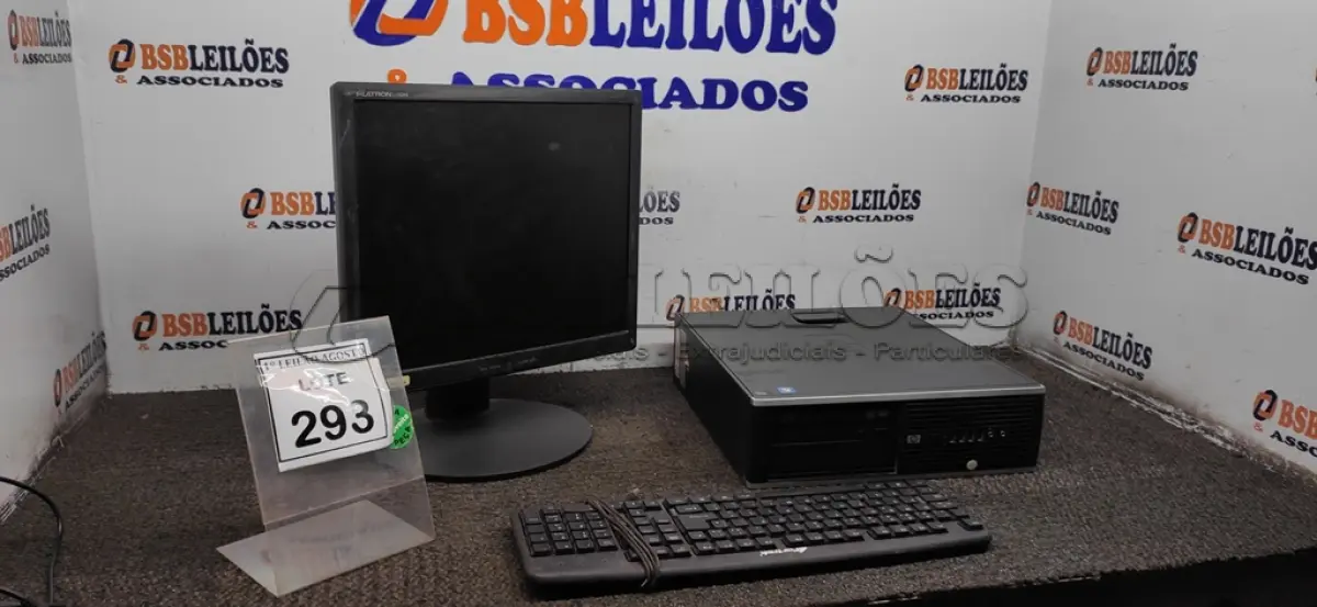 LOTE 293 - 01 COMPUTADOR. (NO ESTADO) ATENÇÃO! FAZER A VISITAÇÃO ANTES DE ARREMATAR, NÃO SABEMOS SE FUNCIONA, LEILÃO NÃO TEM GARANTIA E NEM DEVOLUÇÃO, SUJEITO A POSSÍVEIS AVARIAS VISÍVEIS/OCULTAS E/OU AUSÊNCIA DE COMPONENTES.