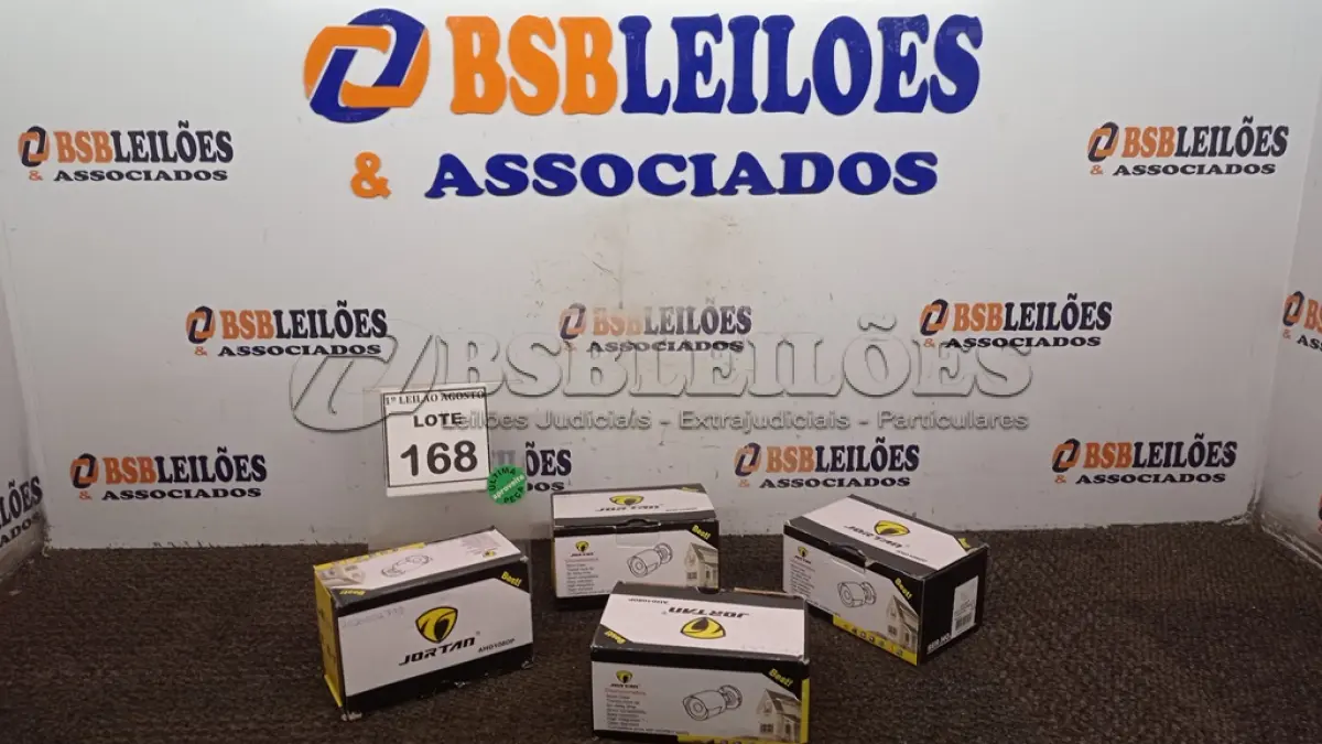 LOTE 168 - 04 CÂMERAS DE MONITORAMENTO AHD 1080P MARCA JORTAN. (NO ESTADO) ATENÇÃO! FAZER A VISITAÇÃO ANTES DE ARREMATAR, NÃO SABEMOS SE FUNCIONA, LEILÃO NÃO TEM GARANTIA E NEM DEVOLUÇÃO, SUJEITO A POSSÍVEIS AVARIAS VISÍVEIS/OCULTAS E/OU AUSÊNCIA DE COMPONENTES.
