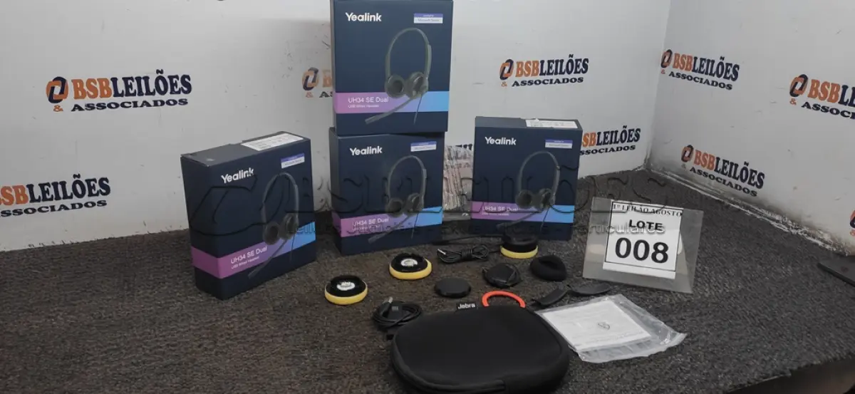 LOTE 008 - 04 HEADSET COM MICROFONE MARCA YEALINK. (NO ESTADO) ATENÇÃO! FAZER A VISITAÇÃO ANTES DE ARREMATAR, NÃO SABEMOS SE FUNCIONA. LEILÃO NÃO TEM GARANTIA E NEM DEVOLUÇÃO, SUJEITO A POSSÍVEIS AVARIAS VISÍVEIS/OCULTAS E/OU AUSÊNCIA DE COMPONENTES.