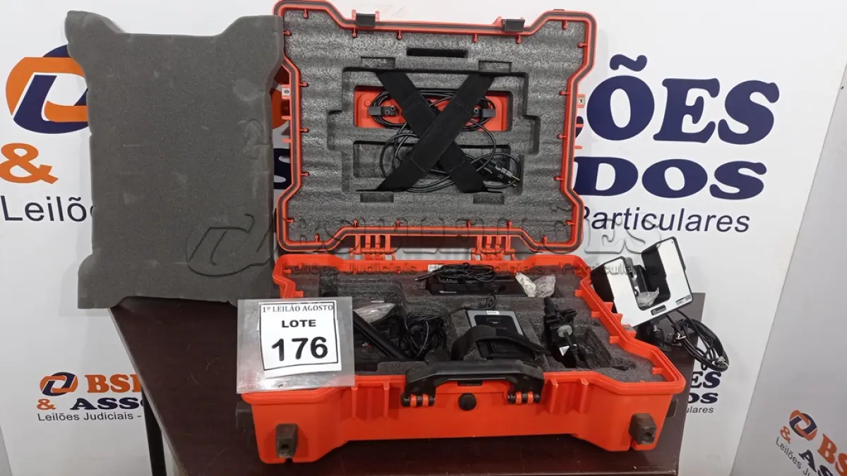 LOTE 176 - 01 KIT COLLECT BIO AEX-14224 MARCA AKIYAMA COM CASE. (NO ESTADO) ATENÇÃO! FAZER A VISITAÇÃO ANTES DE ARREMATAR, NÃO SABEMOS SE FUNCIONA, LEILÃO NÃO TEM GARANTIA E NEM DEVOLUÇÃO, SUJEITO A POSSÍVEIS AVARIAS VISÍVEIS/OCULTAS E/OU AUSÊNCIA DE COMPONENTES.