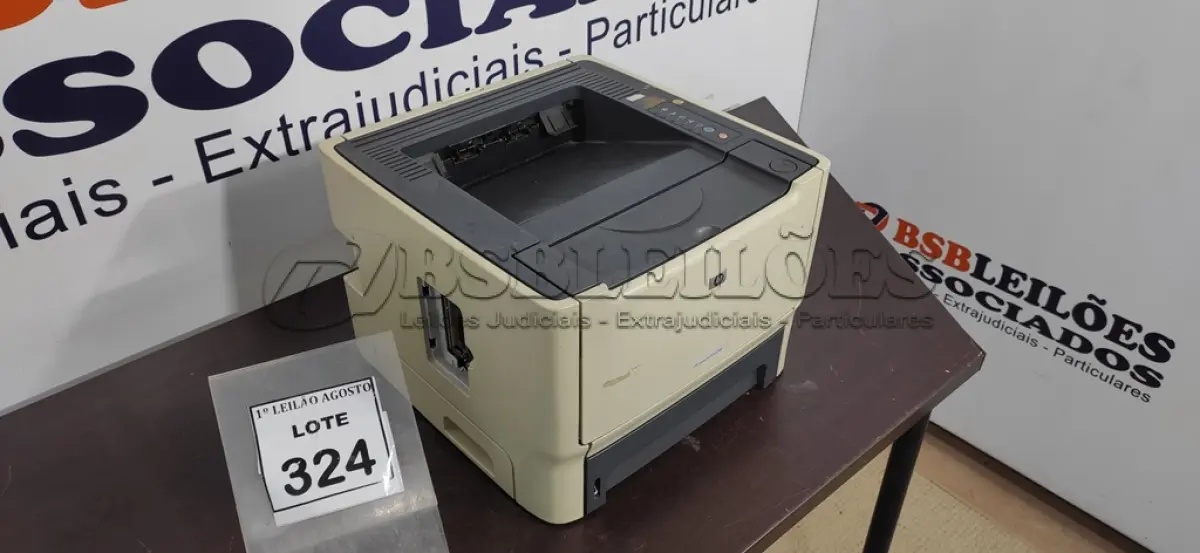 LOTE 324 - 01 IMPRESSORA P2015DNM 01 NOTEBOOK MARCA HP, 14 THIN CLIENTE, 01 MOLDENM 01 BLUERAY, 01 SOM PARA CARRO E 07 PROTETORES FACIAL. (NO ESTADO) ATENÇÃO! FAZER A VISITAÇÃO ANTES DE ARREMATAR, NÃO SABEMOS SE FUNCIONA, LEILÃO NÃO TEM GARANTIA E NEM DEVOLUÇÃO, SUJEITO A POSSÍVEIS AVARIAS VISÍVEIS/OCULTAS E/OU AUSÊNCIA DE COMPONENTES.