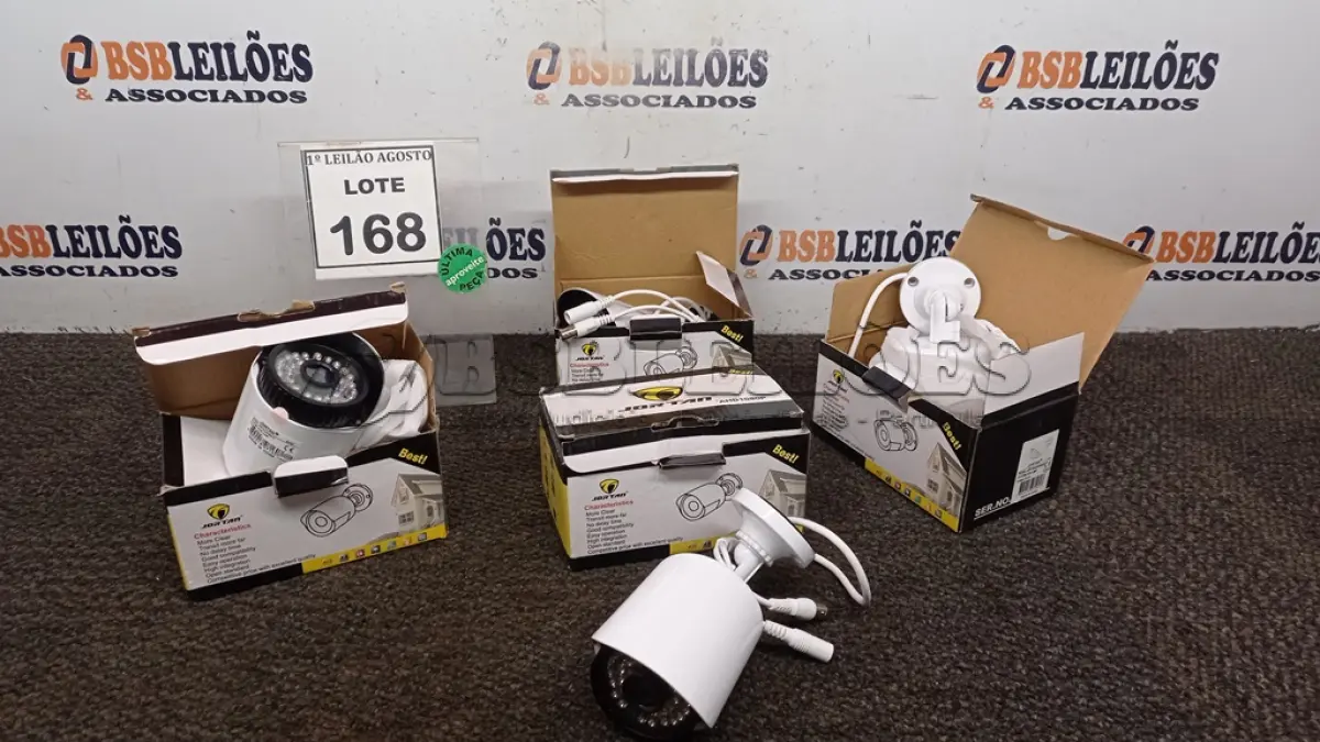 LOTE 168 - 04 CÂMERAS DE MONITORAMENTO AHD 1080P MARCA JORTAN. (NO ESTADO) ATENÇÃO! FAZER A VISITAÇÃO ANTES DE ARREMATAR, NÃO SABEMOS SE FUNCIONA, LEILÃO NÃO TEM GARANTIA E NEM DEVOLUÇÃO, SUJEITO A POSSÍVEIS AVARIAS VISÍVEIS/OCULTAS E/OU AUSÊNCIA DE COMPONENTES.
