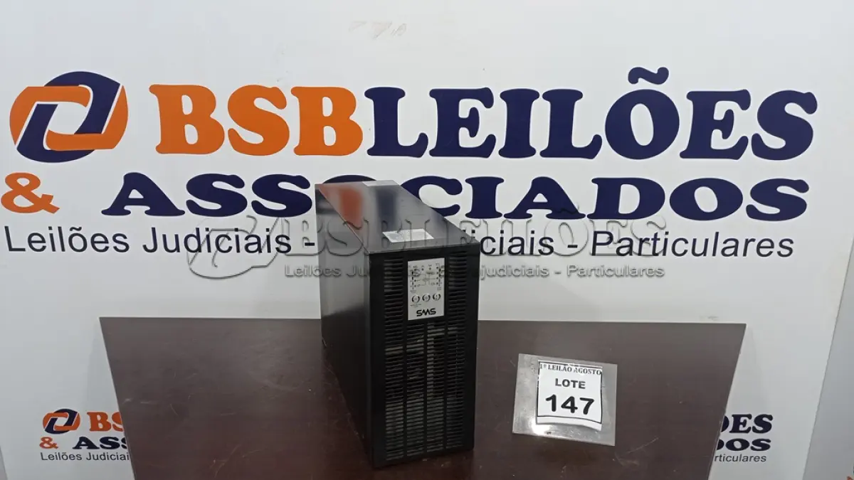 LOTE 147 - 01 NOBREAK MARCA SMS. (NO ESTADO) ATENÇÃO! FAZER A VISITAÇÃO ANTES DE ARREMATAR, NÃO SABEMOS SE FUNCIONA. LEILÃO NÃO TEM GARANTIA E NEM DEVOLUÇÃO, SUJEITO A POSSÍVEIS AVARIAS VISÍVEIS/OCULTAS E/OU AUSÊNCIA DE COMPONENTES.