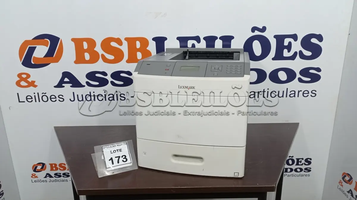 LOTE 173 - 01 IMPRESSORA MULTIFUNCIONAL MODELO T654DN MARCA LEXMARK. (NO ESTADO) ATENÇÃO! FAZER A VISITAÇÃO ANTES DE ARREMATAR, NÃO SABEMOS SE FUNCIONA. LEILÃO NÃO TEM GARANTIA E NEM DEVOLUÇÃO, SUJEITO A POSSÍVEIS AVARIAS VISÍVEIS/OCULTAS E/OU AUSÊNCIA DE COMPONENTES.
