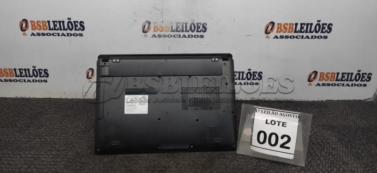 LOTE 002 - 01 NOTEBOOK MARCA POSITIVO. (NO ESTADO) ATENÇÃO! FAZER A VISITAÇÃO ANTES DE ARREMATAR, NÃO SABEMOS SE FUNCIONA. LEILÃO NÃO TEM GARANTIA E NEM DEVOLUÇÃO, SUJEITO A POSSÍVEIS AVARIAS VISÍVEIS/OCULTAS E/OU AUSÊNCIA DE COMPONENTES.