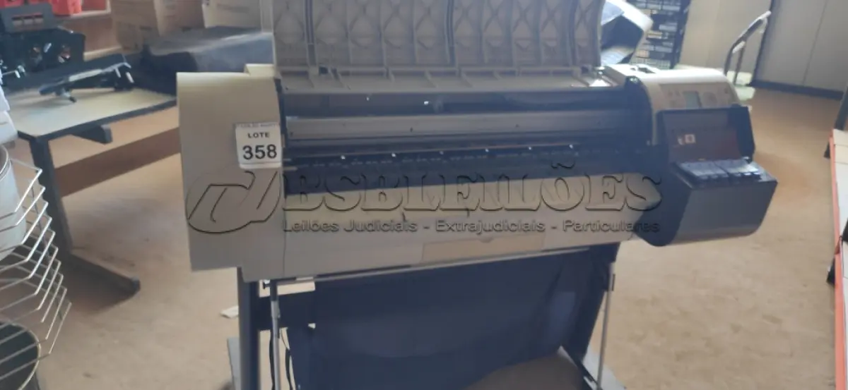 LOTE 358 - 01 PLOTTER IPF 710 MARCA CANON. (NO ESTADO) ATENÇÃO! FAZER A VISITAÇÃO ANTES DE ARREMATAR, NÃO SABEMOS SE FUNCIONA, LEILÃO NÃO TEM GARANTIA E NEM DEVOLUÇÃO, SUJEITO A POSSÍVEIS AVARIAS VISÍVEIS/OCULTAS E/OU AUSÊNCIA DE COMPONENTES.