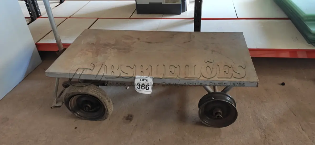 LOTE 366 - 01 CARRINHO DE TRANSPORTES DE CARGAS. (NO ESTADO) ATENÇÃO! FAZER A VISITAÇÃO ANTES DE ARREMATAR, NÃO SABEMOS SE FUNCIONA, LEILÃO NÃO TEM GARANTIA E NEM DEVOLUÇÃO, SUJEITO A POSSÍVEIS AVARIAS VISÍVEIS/OCULTAS E/OU AUSÊNCIA DE COMPONENTES.