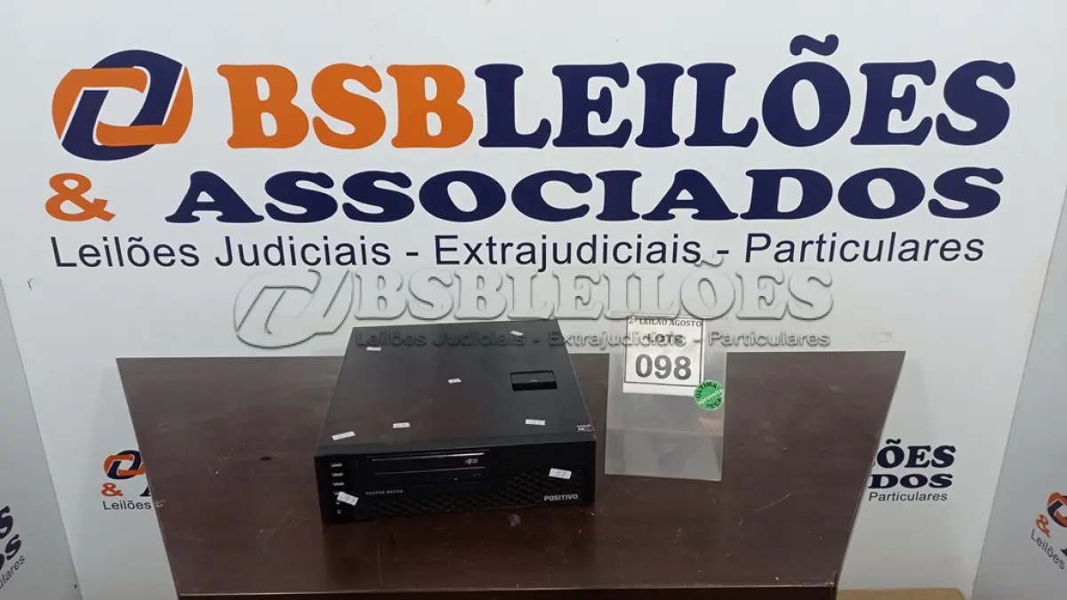 LOTE 098 - 01 CPU MARCA POSITIVO COM 8GB MEMÓRIA COM SSD E HD. (NO ESTADO) ATENÇÃO! FAZER A VISITAÇÃO ANTES DE ARREMATAR, NÃO SABEMOS SE FUNCIONA, LEILÃO NÃO TEM GARANTIA E NEM DEVOLUÇÃO, SUJEITO A POSSÍVEIS AVARIAS VISÍVEIS/OCULTAS E/OU AUSÊNCIA DE COMPONENTES.