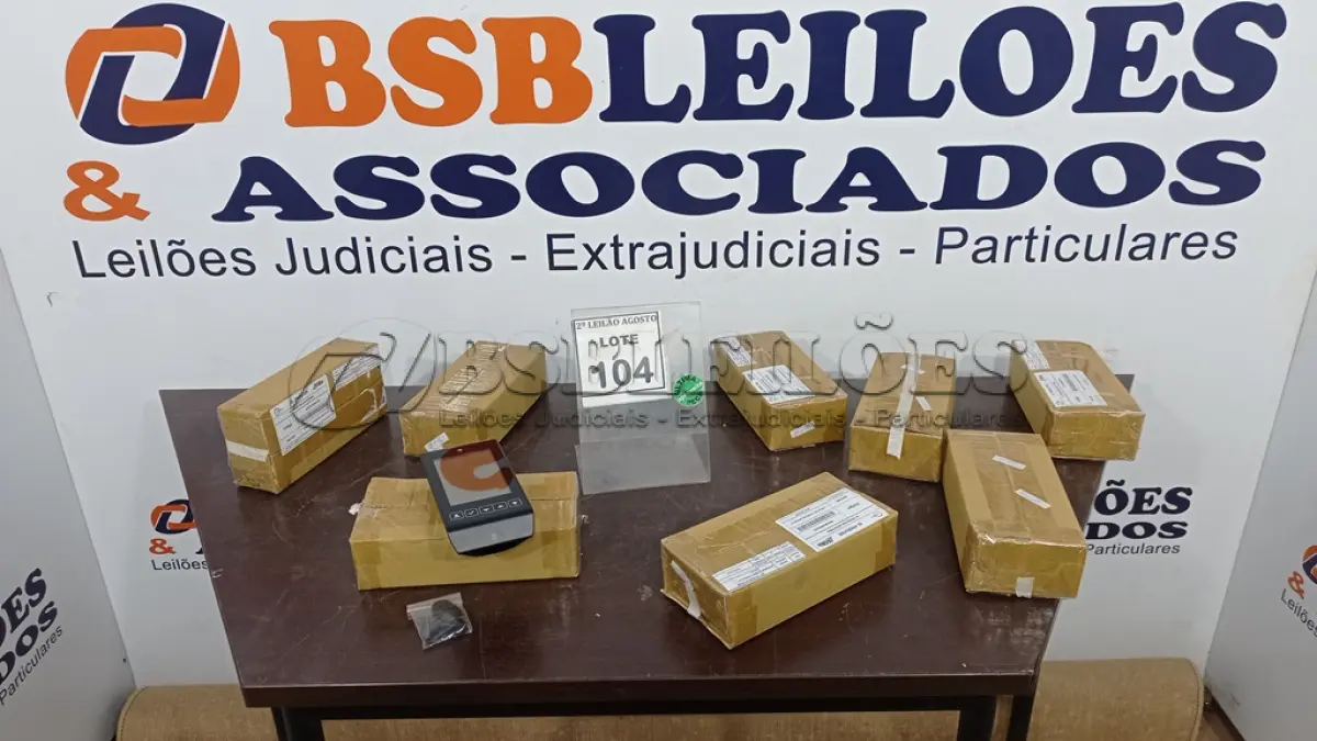 LOTE 104 - 09 CONSOLES LCD PARA BIKE MODELO ICS. (NO ESTADO) ATENÇÃO! FAZER A VISITAÇÃO ANTES DE ARREMATAR, NÃO SABEMOS SE FUNCIONA. LEILÃO NÃO TEM GARANTIA E NEM DEVOLUÇÃO, SUJEITO A POSSÍVEIS AVARIAS VISÍVEIS/OCULTAS E/OU AUSÊNCIA DE COMPONENTES.