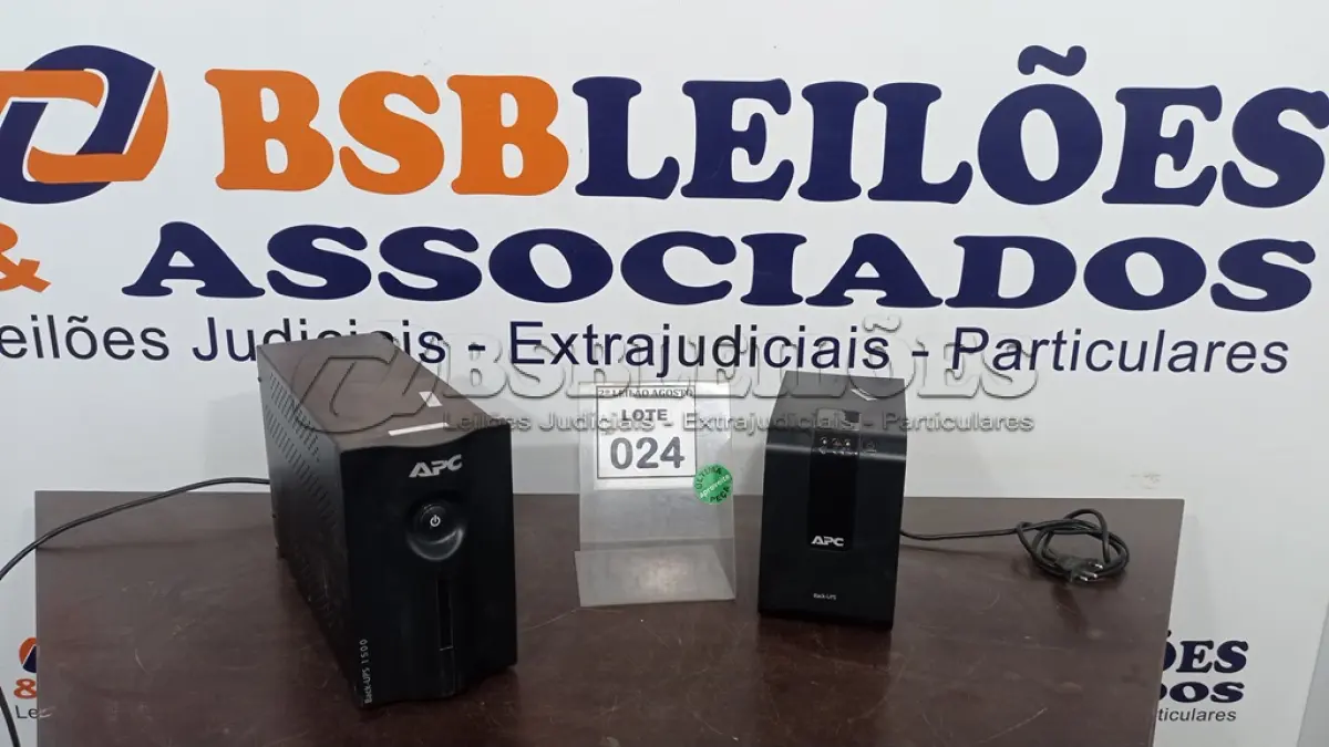 LOTE 024 - 02 NOBREAKS APC. (NO ESTADO) ATENÇÃO! FAZER A VISITAÇÃO ANTES DE ARREMATAR, NÃO SABEMOS SE FUNCIONA, LEILÃO NÃO TEM GARANTIA E NEM DEVOLUÇÃO, SUJEITO A POSSÍVEIS AVARIAS VISÍVEIS/OCULTAS E/OU AUSÊNCIA DE COMPONENTES.