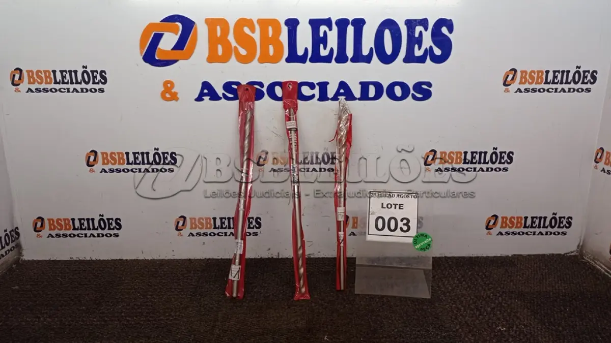 LOTE 003 - 01 LOTE COM VÁRIAS BROCAS DE PAREDE COM TAMANHOS DIVERSOS. (NO ESTADO) ATENÇÃO! FAZER A VISITAÇÃO ANTES DE ARREMATAR, NÃO SABEMOS SE FUNCIONA, LEILÃO NÃO TEM GARANTIA E NEM DEVOLUÇÃO, SUJEITO A POSSÍVEIS AVARIAS VISÍVEIS/OCULTAS E/OU AUSÊNCIA DE COMPONENTES.