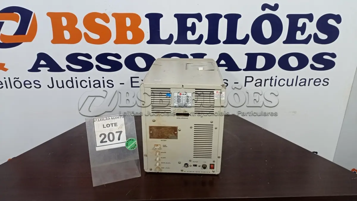 LOTE 207 - 01 APARELHO CONTADOR DE CÉDULAS. (NO ESTADO) ATENÇÃO! FAZER A VISITAÇÃO ANTES DE ARREMATAR, NÃO SABEMOS SE FUNCIONA. LEILÃO NÃO TEM GARANTIA E NEM DEVOLUÇÃO, SUJEITO A POSSÍVEIS AVARIAS VISÍVEIS/OCULTAS E/OU AUSÊNCIA DE COMPONENTES.