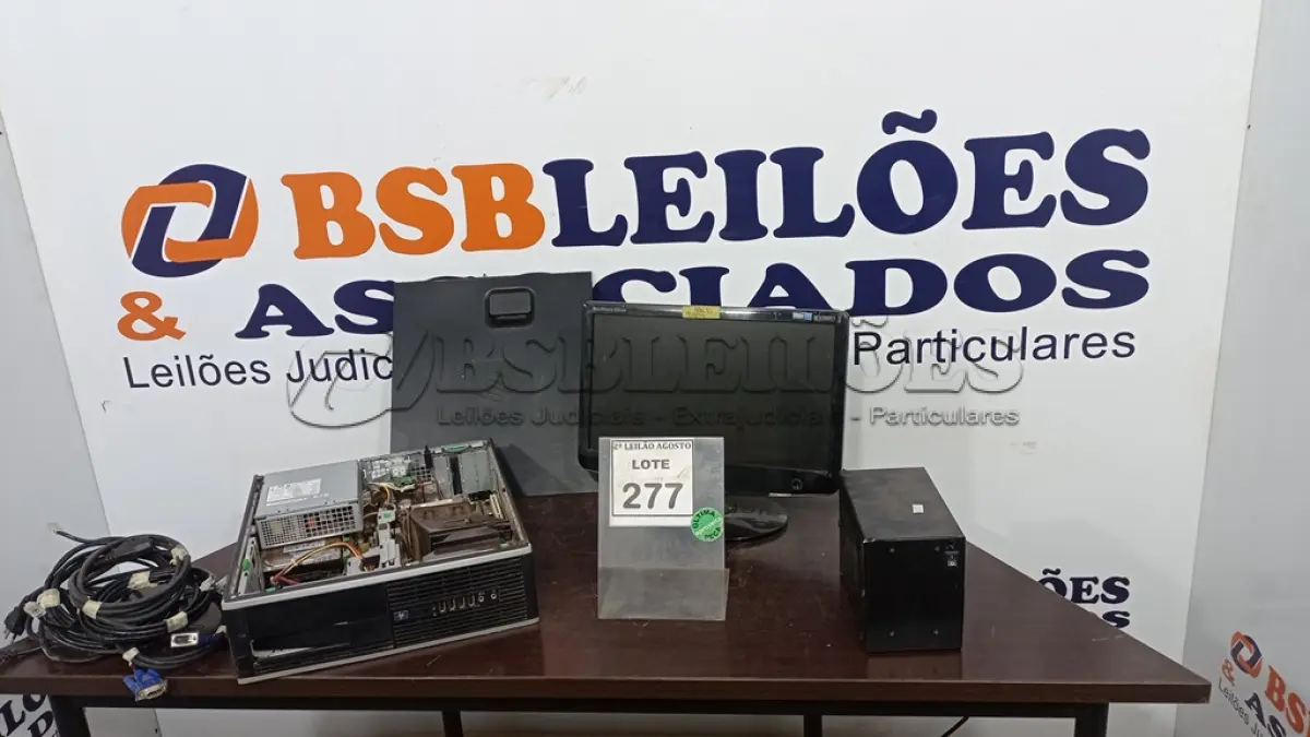 LOTE 277 - 01 CPU, 01 MONITOR E 01 ESTABILIZADOR. (NO ESTADO) ATENÇÃO! FAZER A VISITAÇÃO ANTES DE ARREMATAR, NÃO SABEMOS SE FUNCIONA. LEILÃO NÃO TEM GARANTIA E NEM DEVOLUÇÃO, SUJEITO A POSSÍVEIS AVARIAS VISÍVEIS/OCULTAS E/OU AUSÊNCIA DE COMPONENTES.