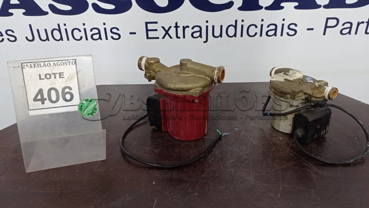 LOTE 406 - 02 MOTO BOMBAS. (NO ESTADO) ATENÇÃO! FAZER A VISITAÇÃO ANTES DE ARREMATAR, NÃO SABEMOS SE FUNCIONA. LEILÃO NÃO TEM GARANTIA E NEM DEVOLUÇÃO, SUJEITO A POSSÍVEIS AVARIAS VISÍVEIS/OCULTAS E/OU AUSÊNCIA DE COMPONENTES.