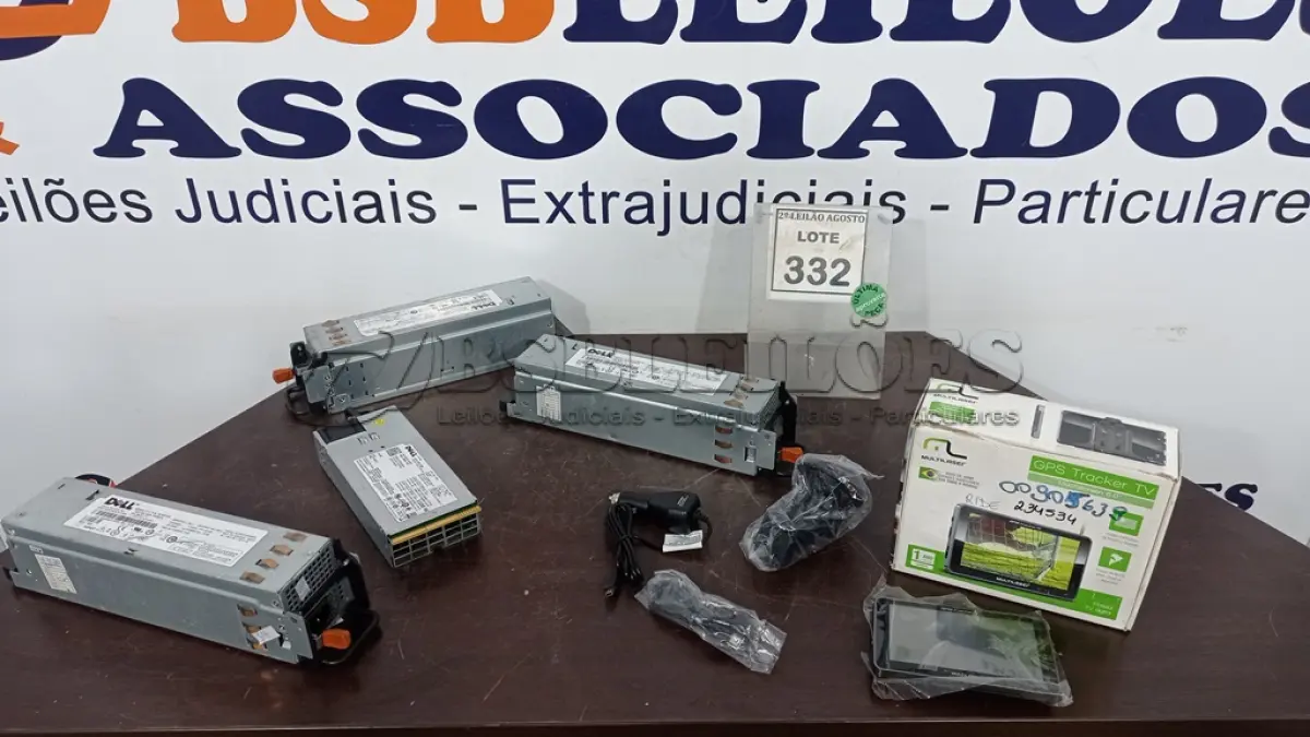 LOTE 332 - 01 GPS COM TV E 04 FONTES DELL PARA SERVIDORES. (NO ESTADO) ATENÇÃO! FAZER A VISITAÇÃO ANTES DE ARREMATAR, NÃO SABEMOS SE FUNCIONA. LEILÃO NÃO TEM GARANTIA E NEM DEVOLUÇÃO, SUJEITO A POSSÍVEIS AVARIAS VISÍVEIS/OCULTAS E/OU AUSÊNCIA DE COMPONENTES.