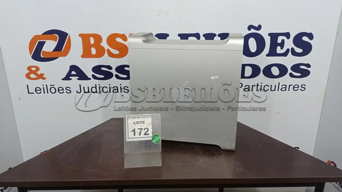 LOTE 172 - 01 SERVIDOR IMAC APPLE. (NO ESTADO) ATENÇÃO! FAZER A VISITAÇÃO ANTES DE ARREMATAR, NÃO SABEMOS SE FUNCIONA, LEILÃO NÃO TEM GARANTIA E NEM DEVOLUÇÃO, SUJEITO A POSSÍVEIS AVARIAS VISÍVEIS/OCULTAS E/OU AUSÊNCIA DE COMPONENTES.