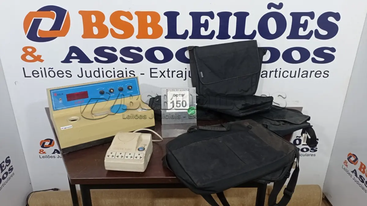 LOTE 150 - 01 ESPECTROFOTÔMETRO, 01 ESTABILIZADOR DE TENSÃO E 06 BOLSAS DE PROJETOR. (NO ESTADO) ATENÇÃO! FAZER A VISITAÇÃO ANTES DE ARREMATAR, NÃO SABEMOS SE FUNCIONA. LEILÃO NÃO TEM GARANTIA E NEM DEVOLUÇÃO, SUJEITO A POSSÍVEIS AVARIAS VISÍVEIS/OCULTAS E/OU AUSÊNCIA DE COMPONENTES.
