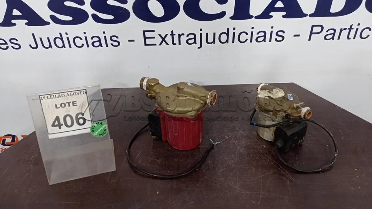LOTE 406 - 02 MOTO BOMBAS. (NO ESTADO) ATENÇÃO! FAZER A VISITAÇÃO ANTES DE ARREMATAR, NÃO SABEMOS SE FUNCIONA. LEILÃO NÃO TEM GARANTIA E NEM DEVOLUÇÃO, SUJEITO A POSSÍVEIS AVARIAS VISÍVEIS/OCULTAS E/OU AUSÊNCIA DE COMPONENTES.