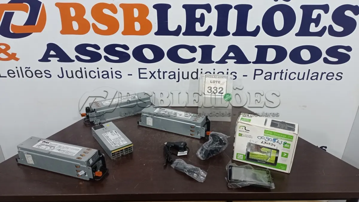 LOTE 332 - 01 GPS COM TV E 04 FONTES DELL PARA SERVIDORES. (NO ESTADO) ATENÇÃO! FAZER A VISITAÇÃO ANTES DE ARREMATAR, NÃO SABEMOS SE FUNCIONA. LEILÃO NÃO TEM GARANTIA E NEM DEVOLUÇÃO, SUJEITO A POSSÍVEIS AVARIAS VISÍVEIS/OCULTAS E/OU AUSÊNCIA DE COMPONENTES.