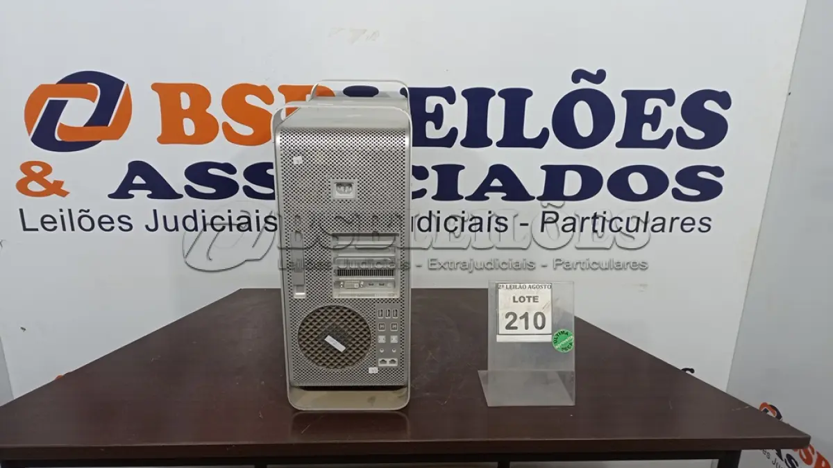 LOTE 210 - 01 SERVIDOR IMAC APPLE. (NO ESTADO) ATENÇÃO! FAZER A VISITAÇÃO ANTES DE ARREMATAR, NÃO SABEMOS SE FUNCIONA, LEILÃO NÃO TEM GARANTIA E NEM DEVOLUÇÃO, SUJEITO A POSSÍVEIS AVARIAS VISÍVEIS/OCULTAS E/OU AUSÊNCIA DE COMPONENTES.