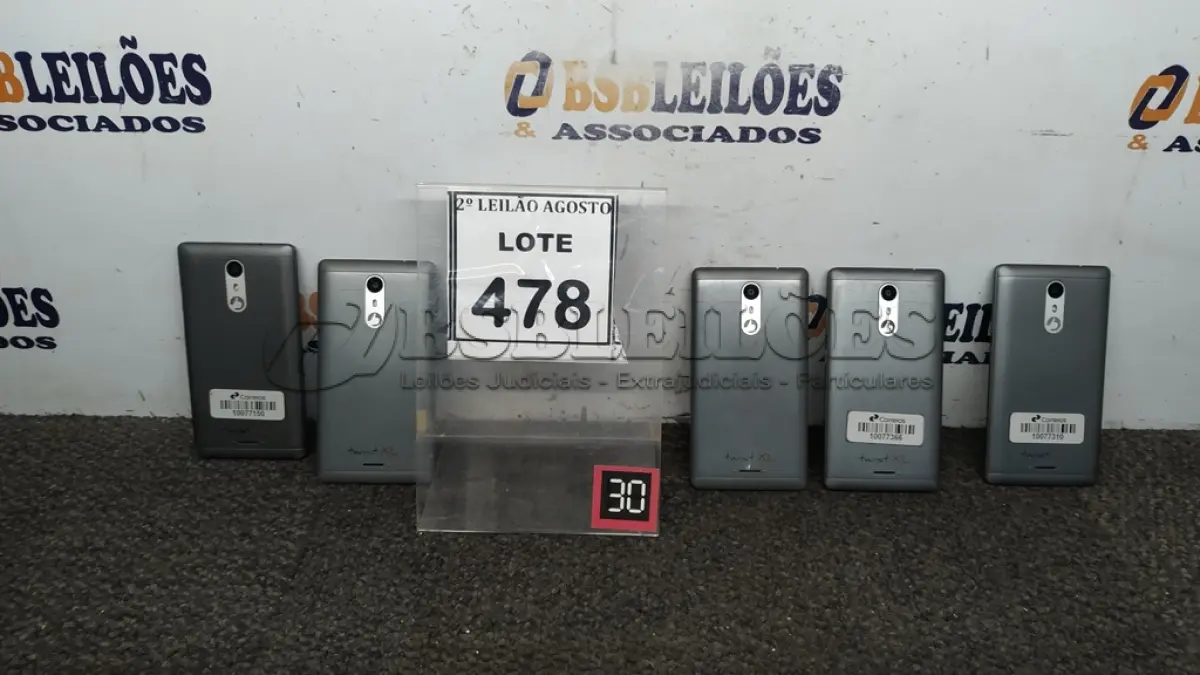 LOTE 478 - 04 SMARTPHONES MARCA POSITIVO. (NO ESTADO) ATENÇÃO! FAZER A VISITAÇÃO ANTES DE ARREMATAR, NÃO SABEMOS SE FUNCIONA. LEILÃO NÃO TEM GARANTIA E NEM DEVOLUÇÃO, SUJEITO A POSSÍVEIS AVARIAS VISÍVEIS/OCULTAS E/OU AUSÊNCIA DE COMPONENTES.