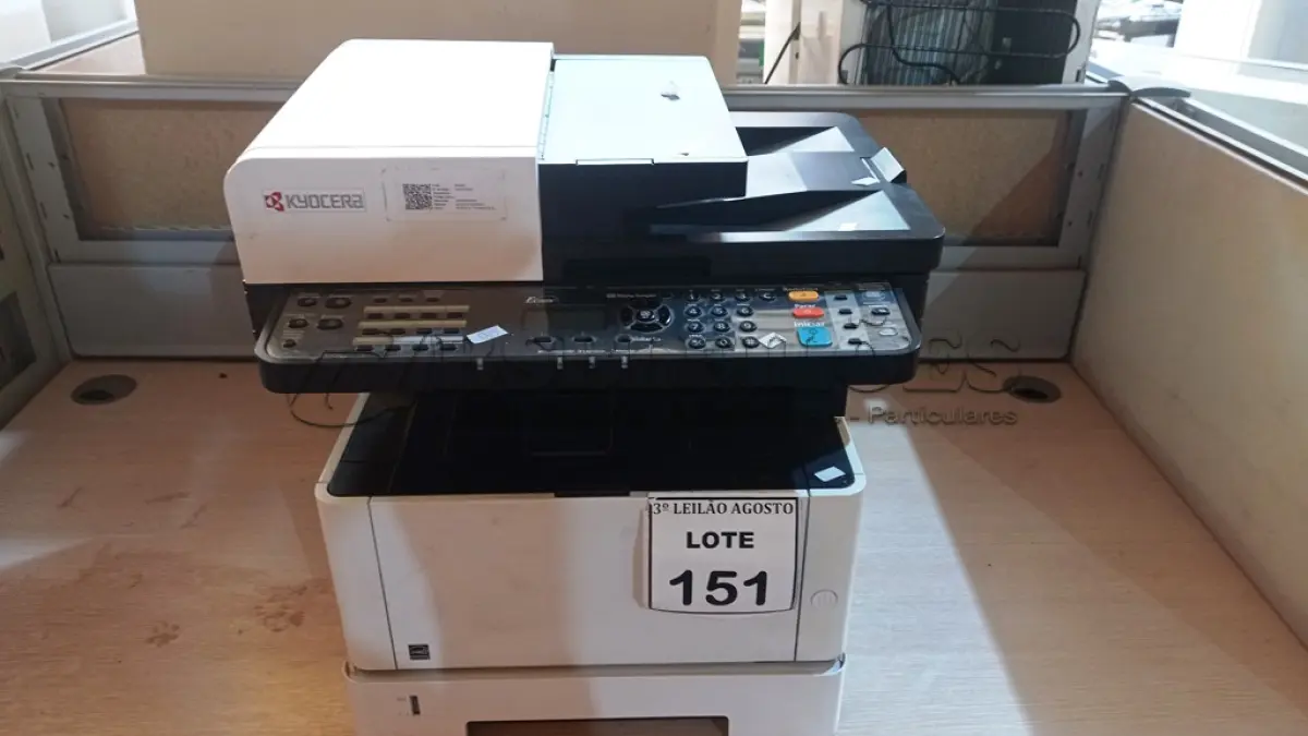LOTE 151 - 01 IMPRESSORA KYOCERA MODELO M2040DN. (NO ESTADO) ATENÇÃO! FAZER A VISITAÇÃO ANTES DE ARREMATAR, NÃO SABEMOS SE FUNCIONA, LEILÃO NÃO TEM GARANTIA E NEM DEVOLUÇÃO, SUJEITO A POSSÍVEIS AVARIAS VISÍVEIS/OCULTAS E/OU AUSÊNCIA DE COMPONENTES.
