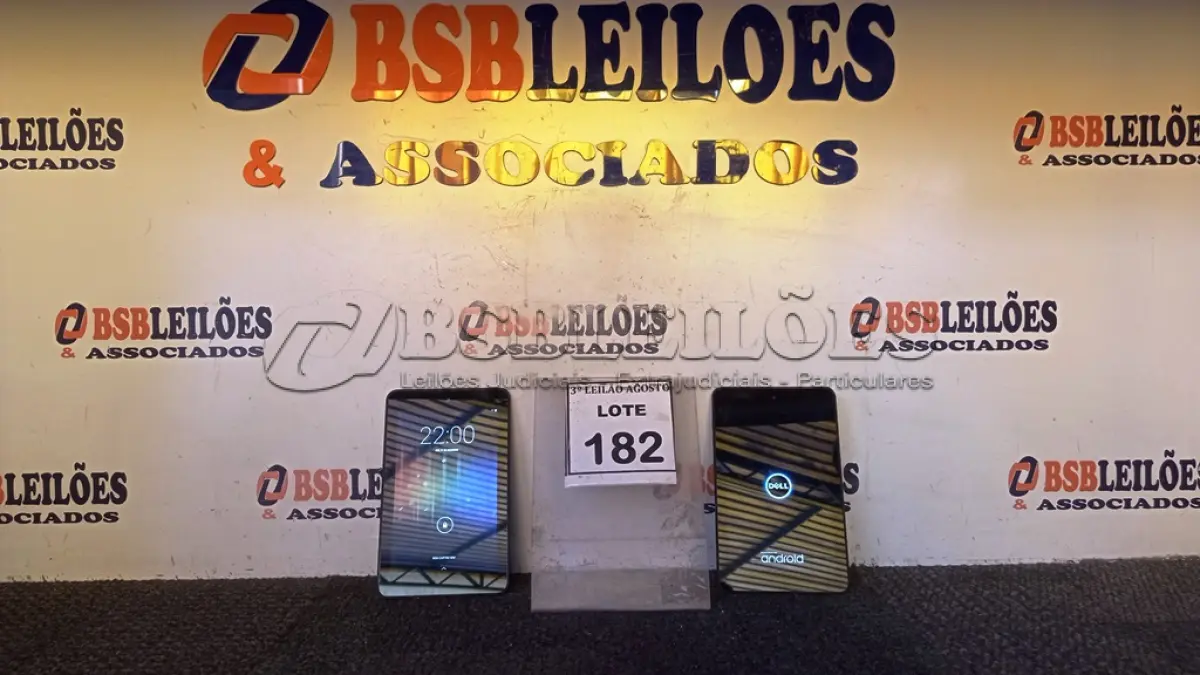 LOTE 182 - 02 TABLETS MARCA DELL. (NO ESTADO) ATENÇÃO! FAZER A VISITAÇÃO ANTES DE ARREMATAR, NÃO SABEMOS SE FUNCIONA, LEILÃO NÃO TEM GARANTIA E NEM DEVOLUÇÃO, SUJEITO A POSSÍVEIS AVARIAS VISÍVEIS/OCULTAS E/OU AUSÊNCIA DE COMPONENTES.