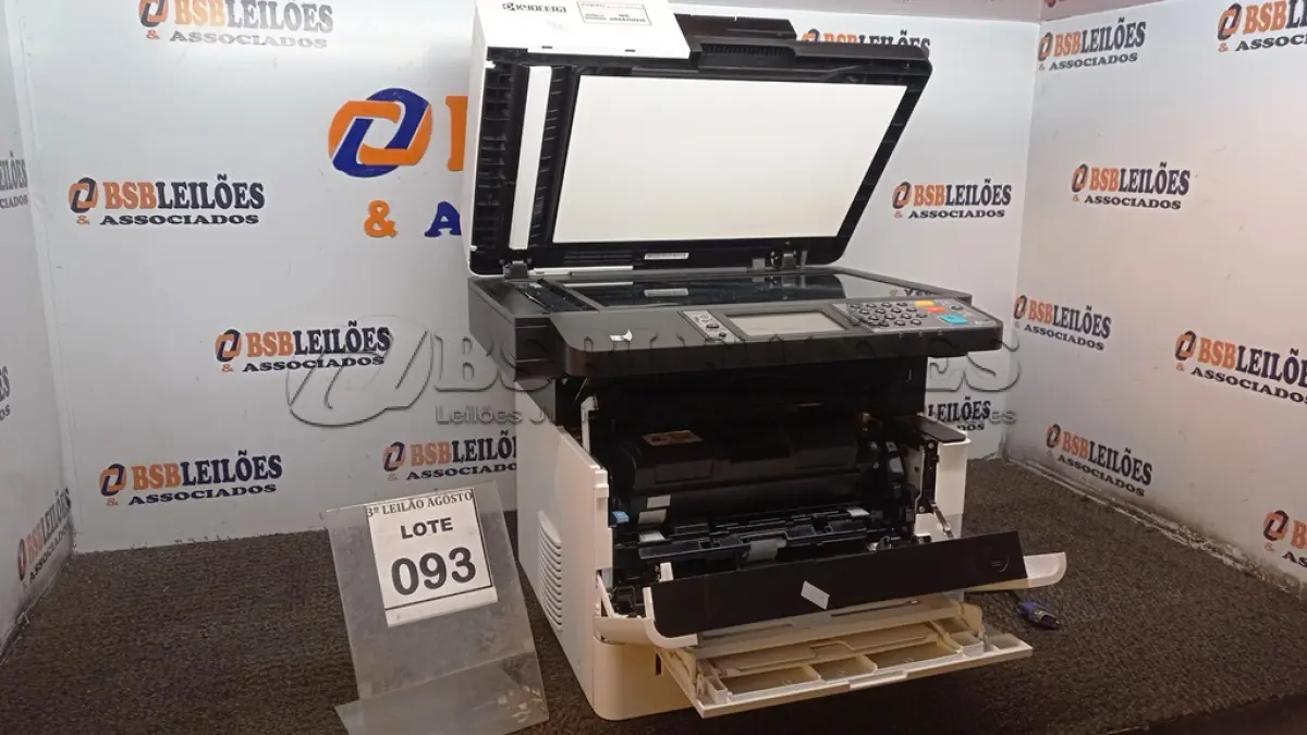 LOTE 093 - 01 IMPRESSORA KYOCERA MODELO M2640IDW. (NO ESTADO) ATENÇÃO! FAZER A VISITAÇÃO ANTES DE ARREMATAR, NÃO SABEMOS SE FUNCIONA, LEILÃO NÃO TEM GARANTIA E NEM DEVOLUÇÃO, SUJEITO A POSSÍVEIS AVARIAS VISÍVEIS/OCULTAS E/OU AUSÊNCIA DE COMPONENTES.