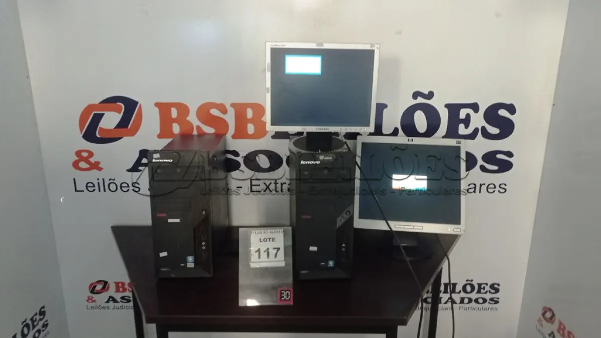 LOTE 117 - 02 CPU MARCA LENOVO E 02 MONITORES MARCAS VARIADAS. (NO ESTADO) ATENÇÃO! FAZER A VISITAÇÃO ANTES DE ARREMATAR, NÃO SABEMOS SE FUNCIONA, LEILÃO NÃO TEM GARANTIA E NEM DEVOLUÇÃO, SUJEITO A POSSÍVEIS AVARIAS VISÍVEIS/OCULTAS E/OU AUSÊNCIA DE COMPONENTES.