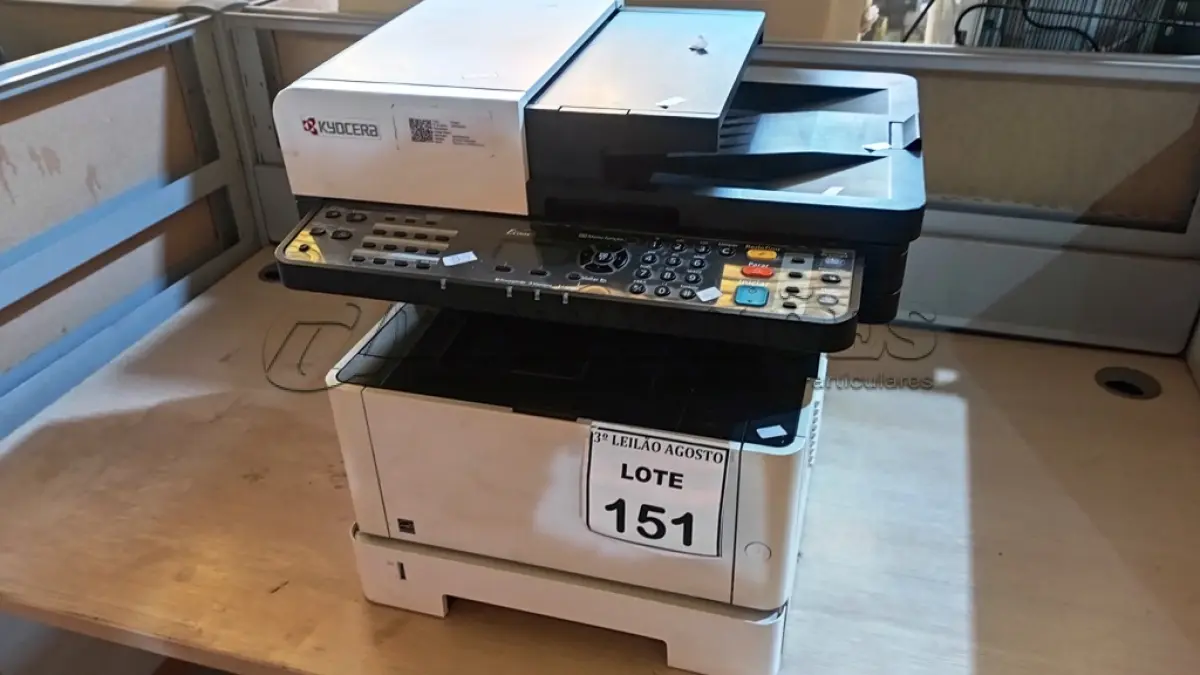 LOTE 151 - 01 IMPRESSORA KYOCERA MODELO M2040DN. (NO ESTADO) ATENÇÃO! FAZER A VISITAÇÃO ANTES DE ARREMATAR, NÃO SABEMOS SE FUNCIONA, LEILÃO NÃO TEM GARANTIA E NEM DEVOLUÇÃO, SUJEITO A POSSÍVEIS AVARIAS VISÍVEIS/OCULTAS E/OU AUSÊNCIA DE COMPONENTES.