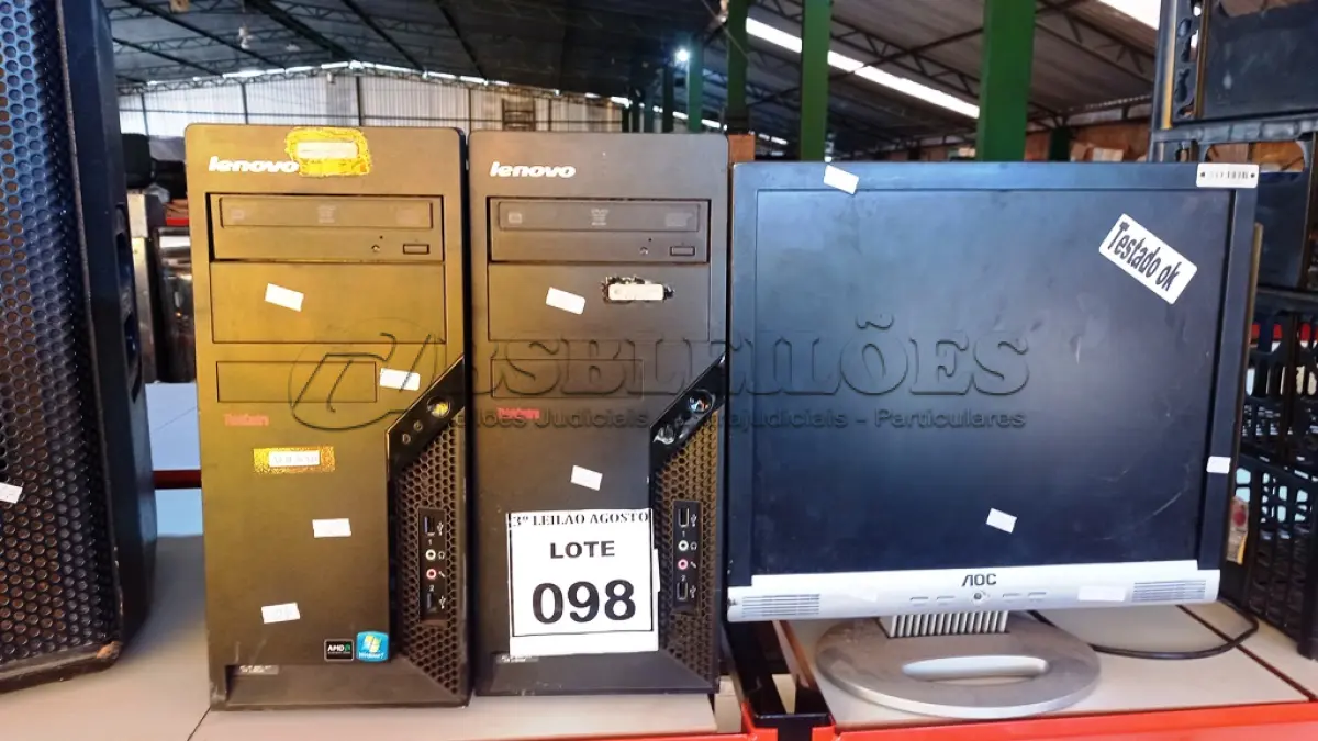 LOTE 098 - 02 CPU MARCA LENOVO E 02 MONITORES MARCA AOC. (NO ESTADO) ATENÇÃO! FAZER A VISITAÇÃO ANTES DE ARREMATAR, NÃO SABEMOS SE FUNCIONA, LEILÃO NÃO TEM GARANTIA E NEM DEVOLUÇÃO, SUJEITO A POSSÍVEIS AVARIAS VISÍVEIS/OCULTAS E/OU AUSÊNCIA DE COMPONENTES.