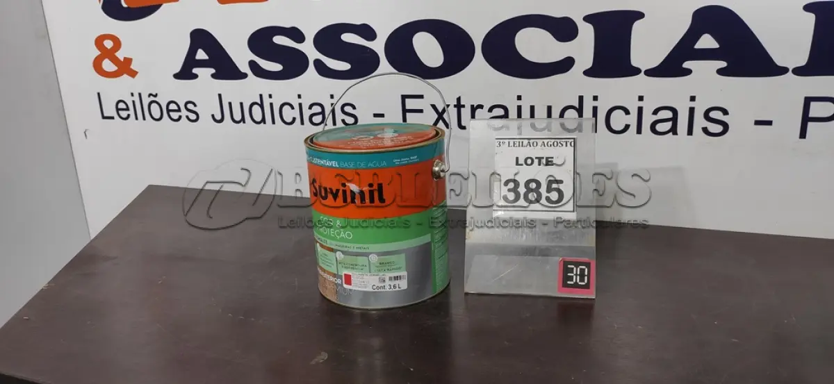 LOTE 385 - 01 LATA DE TINTA SUVINIL ESMALTE PREMIUM INTERIOR/EXTERIOR 3,6L NA COR VERMELHO BRILHANTE. (NO ESTADO) ATENÇÃO! FAZER A VISITAÇÃO ANTES DE ARREMATAR, NÃO SABEMOS SE FUNCIONA. LEILÃO NÃO TEM GARANTIA E NEM DEVOLUÇÃO, SUJEITO A POSSÍVEIS AVARIAS VISÍVEIS/OCULTAS E/OU AUSÊNCIA DE COMPONENTES.
