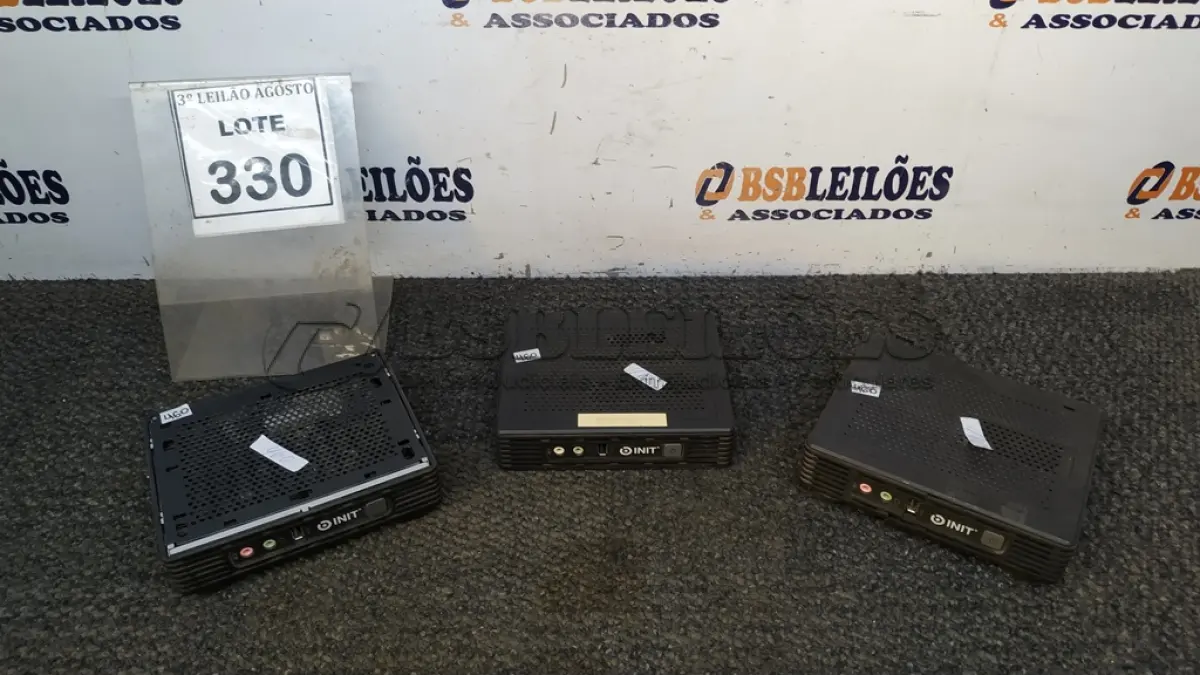 LOTE 330 - 03 MINIS CPU MARCA INIT. (NO ESTADO) ATENÇÃO! FAZER A VISITAÇÃO ANTES DE ARREMATAR, NÃO SABEMOS SE FUNCIONA, LEILÃO NÃO TEM GARANTIA E NEM DEVOLUÇÃO, SUJEITO A POSSÍVEIS AVARIAS VISÍVEIS/OCULTAS E/OU AUSÊNCIA DE COMPONENTES.