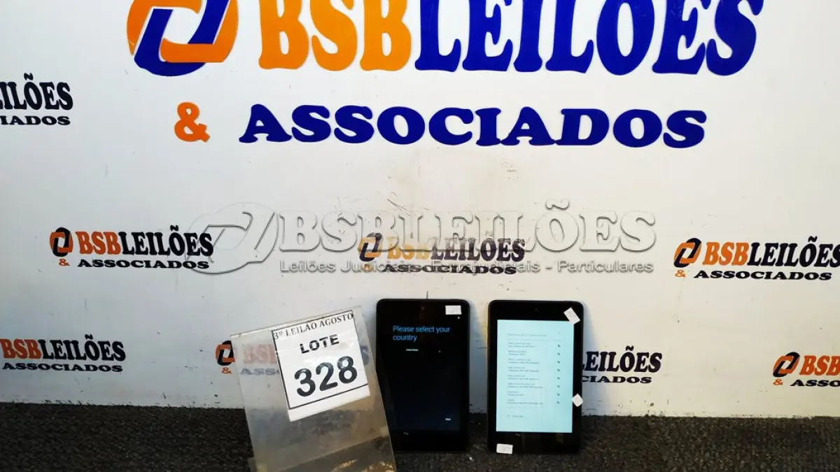 LOTE 328 - 02 TABLETS MARCA DELL. (NO ESTADO) ATENÇÃO! FAZER A VISITAÇÃO ANTES DE ARREMATAR, NÃO SABEMOS SE FUNCIONA, LEILÃO NÃO TEM GARANTIA E NEM DEVOLUÇÃO, SUJEITO A POSSÍVEIS AVARIAS VISÍVEIS/OCULTAS E/OU AUSÊNCIA DE COMPONENTES.