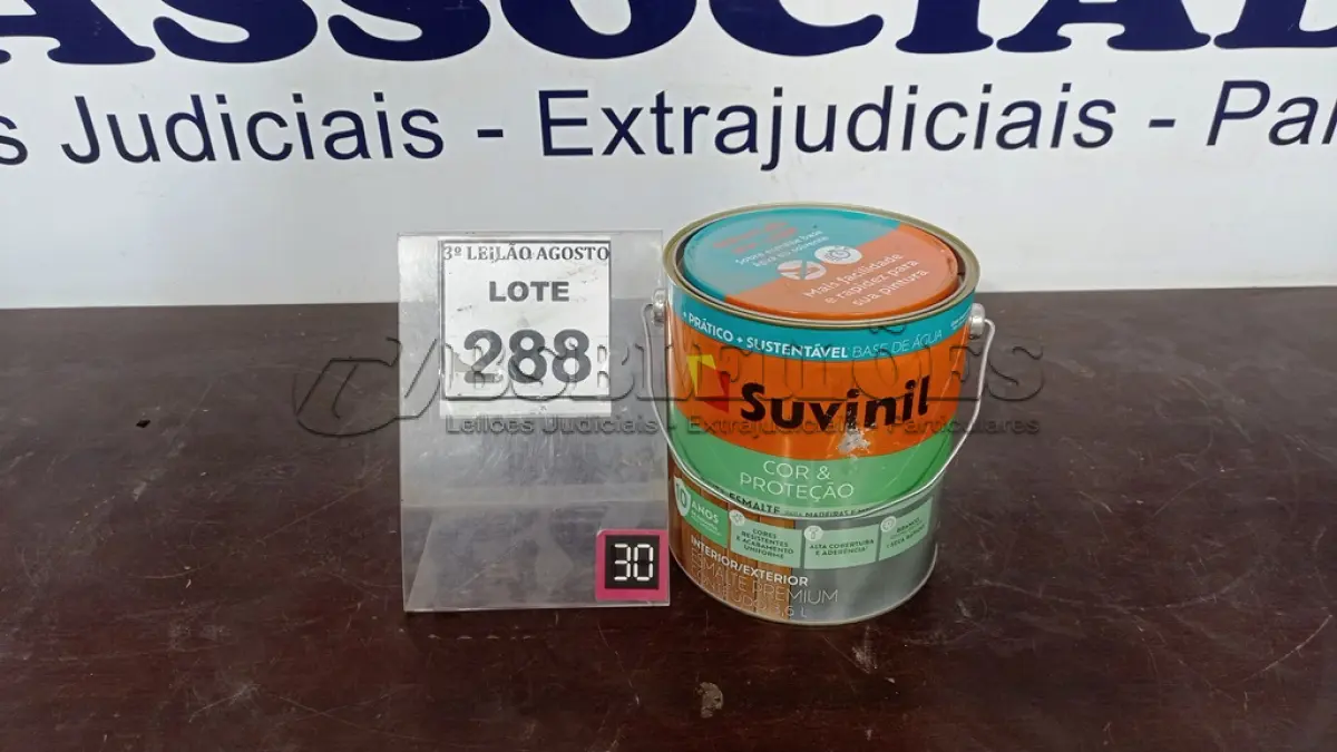 LOTE 288 - 01 LATA DE TINTA ESMALTE COR BRILHANTE TABACO 3,6L MARCA SUVINIL. (NO ESTADO) ATENÇÃO! FAZER A VISITAÇÃO ANTES DE ARREMATAR, NÃO SABEMOS SE FUNCIONA, LEILÃO NÃO TEM GARANTIA E NEM DEVOLUÇÃO, SUJEITO A POSSÍVEIS AVARIAS VISÍVEIS/OCULTAS E/OU AUSÊNCIA DE COMPONENTES.