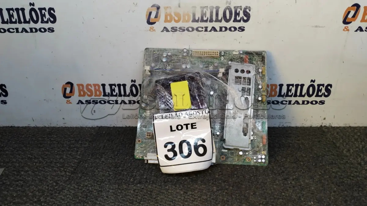 LOTE 306